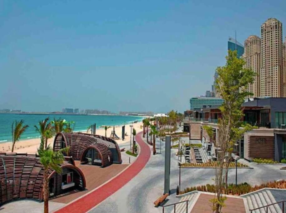 The Premium Jbr Sea View Luxury Suite Awarded "Traveller Award 2025" Dubai Dış mekan fotoğraf